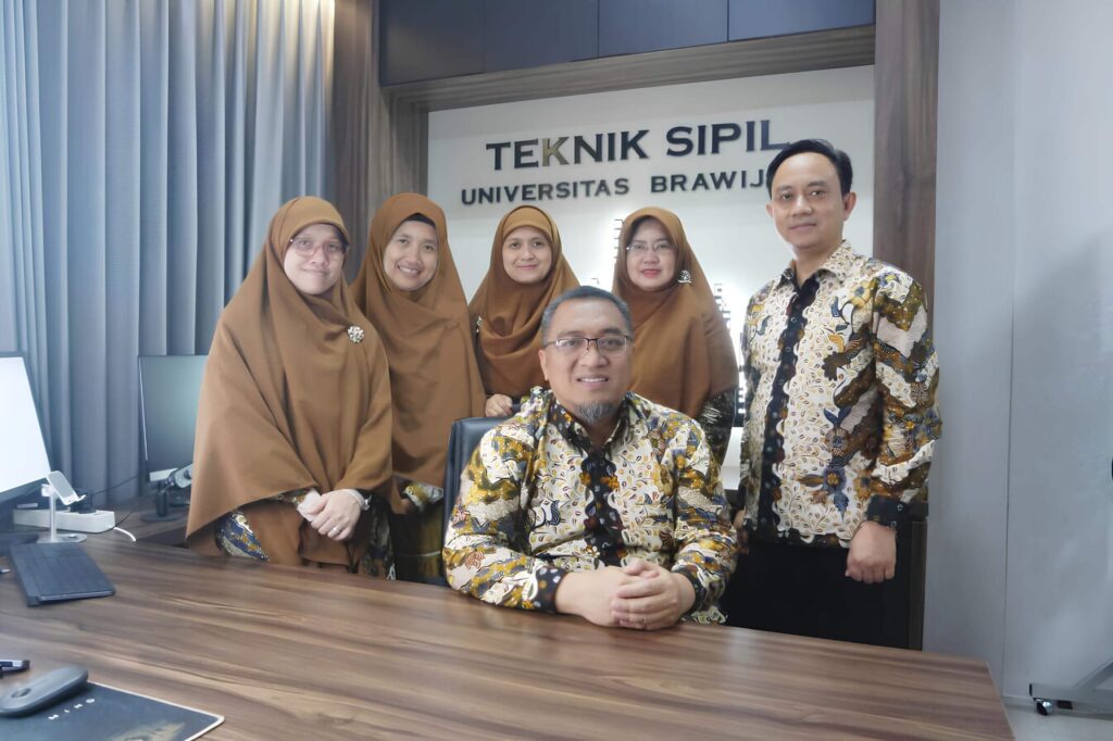 Tinjauan Manajemen - Program Sarjana Teknik Sipil UB